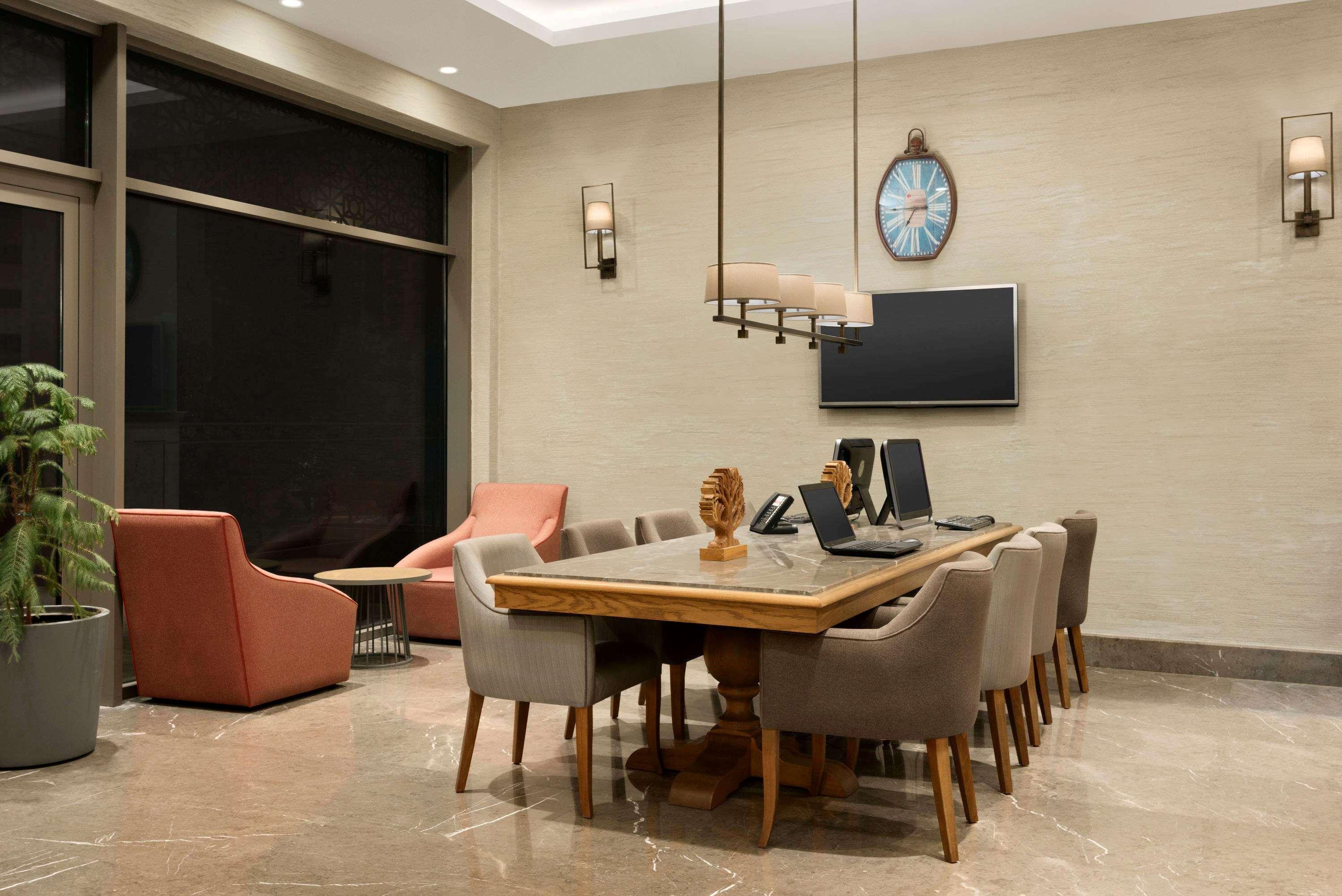 Ramada Hotel & Suites Adana Luaran gambar