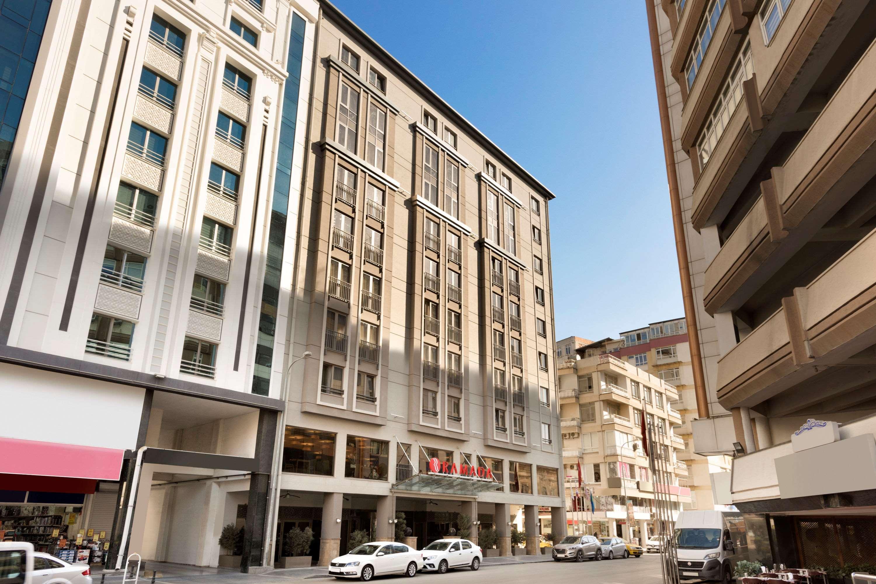 Ramada Hotel & Suites Adana Luaran gambar
