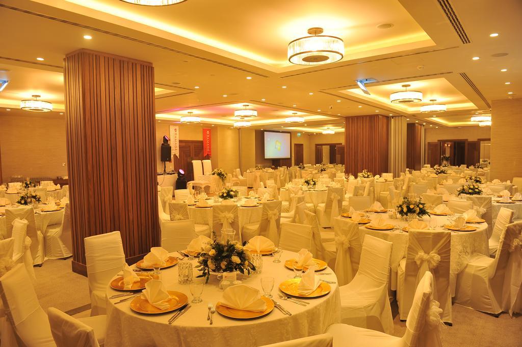 Ramada Hotel & Suites Adana Luaran gambar