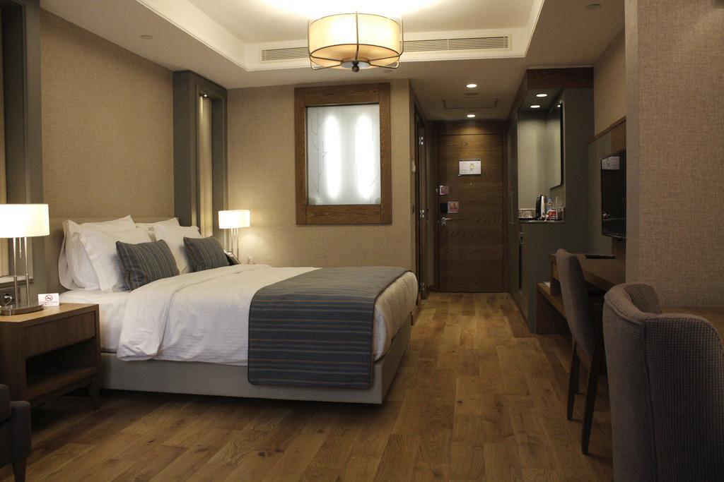 Ramada Hotel & Suites Adana Luaran gambar