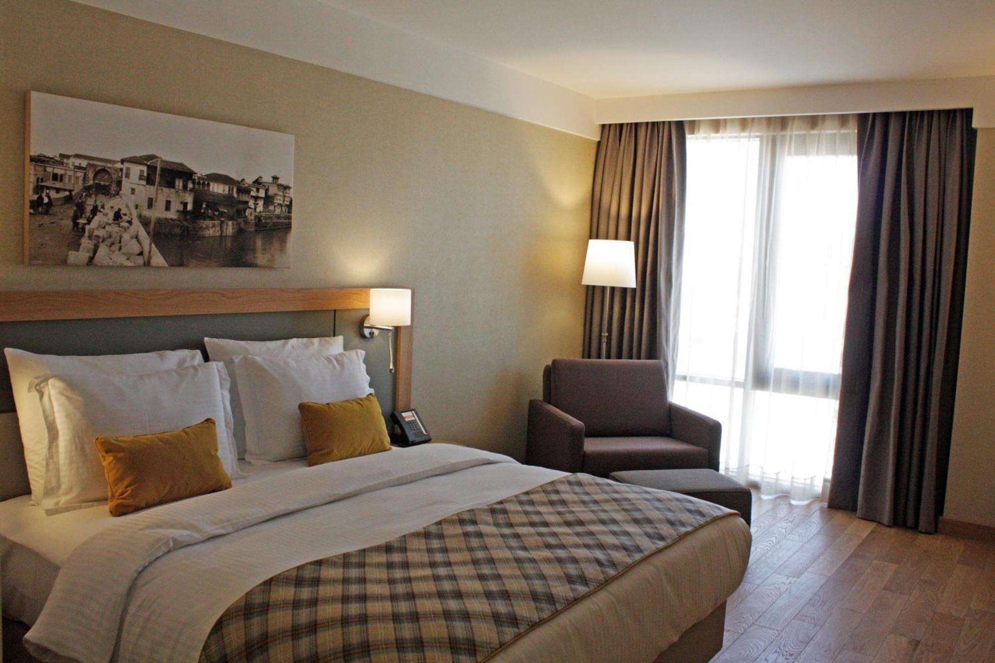 Ramada Hotel & Suites Adana Luaran gambar
